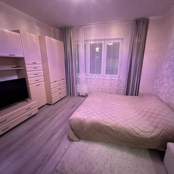 Продается 1-комнатная квартира, 34,1 м²