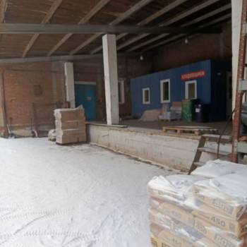 Сдается Нежилое помещение, 400 м²