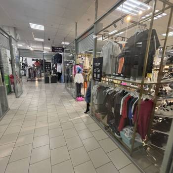 Продается Нежилое помещение, 180 м²