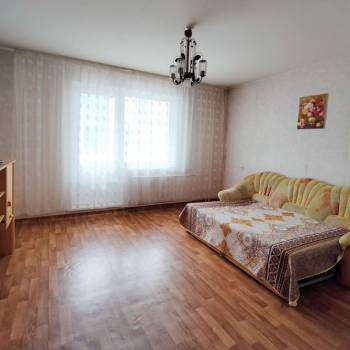 Сдается 1-комнатная квартира, 42 м²