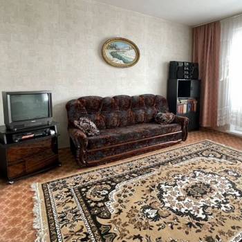 Продается Многокомнатная квартира, 82 м²