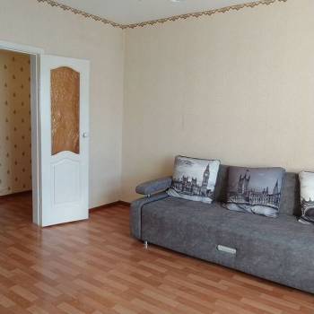 Продается 1-комнатная квартира, 37 м²