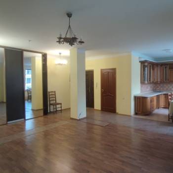 Продается 3-х комнатная квартира, 113,5 м²