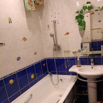 Продается 1-комнатная квартира, 45,6 м²