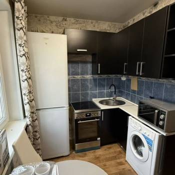 Продается 1-комнатная квартира, 30 м²