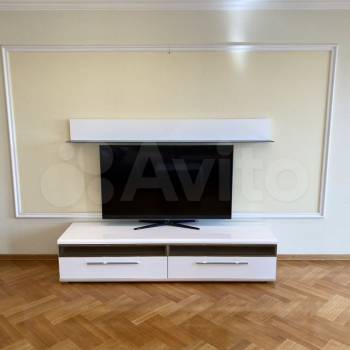 Сдается 2-х комнатная квартира, 111 м²