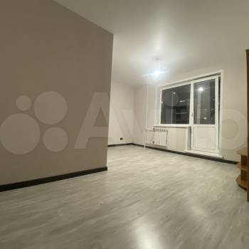 Продается 1-комнатная квартира, 34 м²