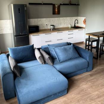 Продается 1-комнатная квартира, 37 м²
