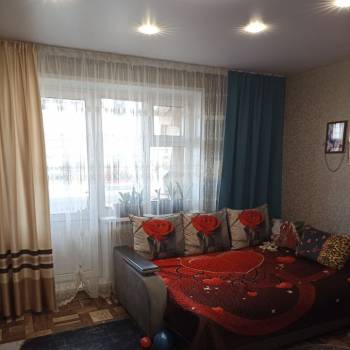 Продается 1-комнатная квартира, 41 м²