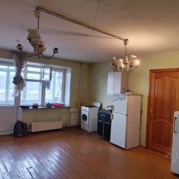 Продается Многокомнатная квартира, 100 м²