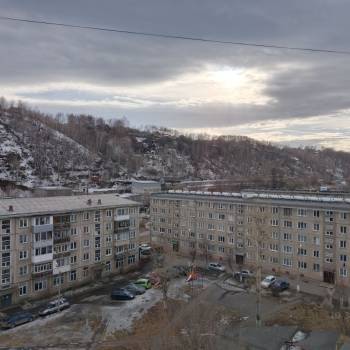 Продается Многокомнатная квартира, 100 м²