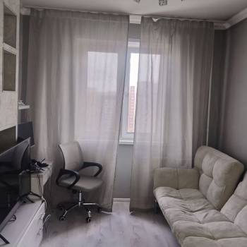 Продается 1-комнатная квартира, 38 м²