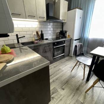 Продается 2-х комнатная квартира, 54 м²