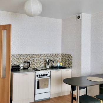 Продается 1-комнатная квартира, 38 м²