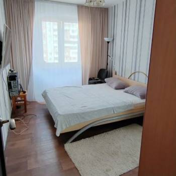 Продается Многокомнатная квартира, 78,5 м²