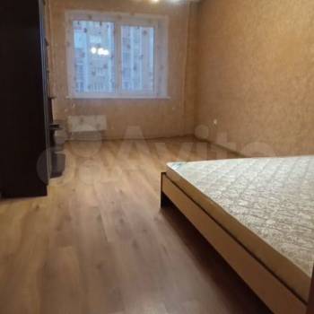Продается 1-комнатная квартира, 44 м²