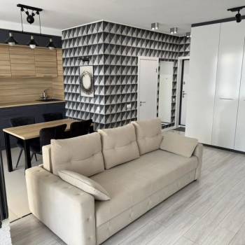 Продается 1-комнатная квартира, 49 м²