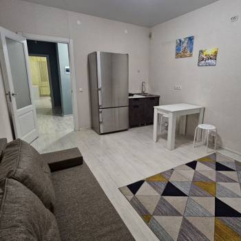 Сдается 1-комнатная квартира, 40,4 м²