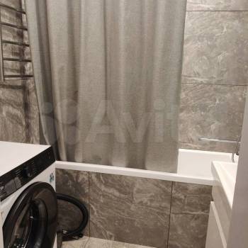 Сдается Многокомнатная квартира, 58 м²