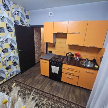 Продается 1-комнатная квартира, 40 м²