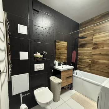 Продается 2-х комнатная квартира, 52 м²