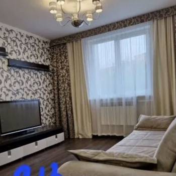 Сдается 1-комнатная квартира, 42 м²