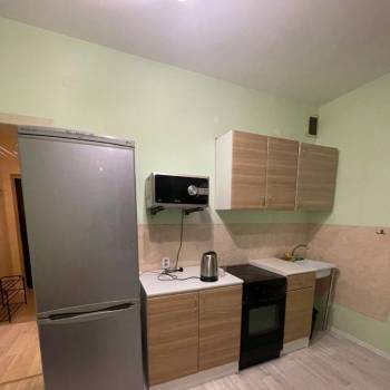 Сдается 1-комнатная квартира, 40 м²