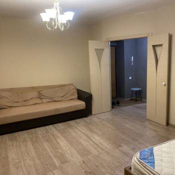 Продается 1-комнатная квартира, 38,5 м²