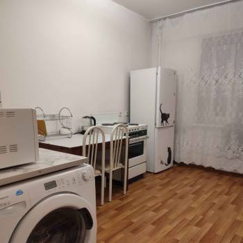 Сдается 1-комнатная квартира, 47 м²