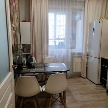 Продается 1-комнатная квартира, 45,5 м²