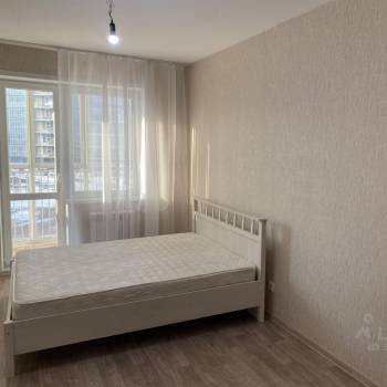 Сдается 1-комнатная квартира, 38 м²