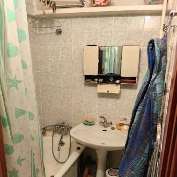Продается Многокомнатная квартира, 79,4 м²