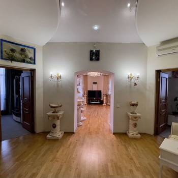 Продается 3-х комнатная квартира, 123,8 м²