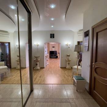 Продается 3-х комнатная квартира, 123,8 м²