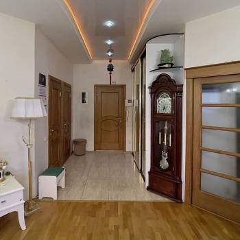 Продается 3-х комнатная квартира, 123,8 м²