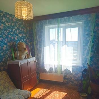 Продается Многокомнатная квартира, 77,7 м²