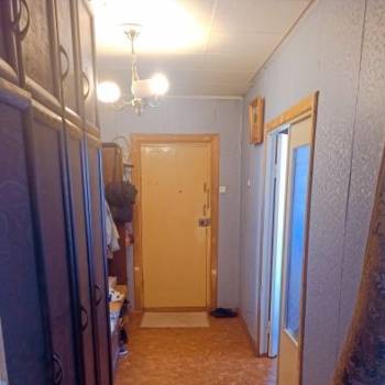 Продается Многокомнатная квартира, 77,7 м²