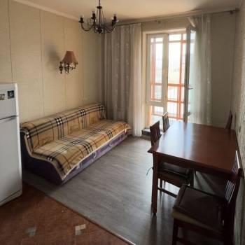 Сдается 1-комнатная квартира, 46 м²