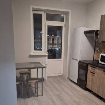 Сдается 1-комнатная квартира, 48 м²