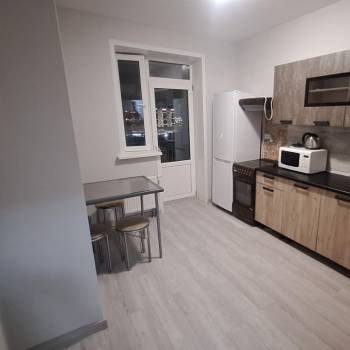 Сдается 1-комнатная квартира, 48 м²