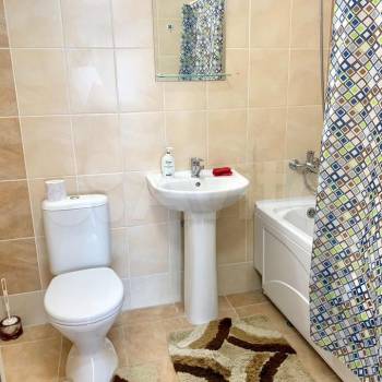 Сдается 2-х комнатная квартира, 66 м²