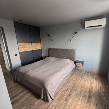 Продается 2-х комнатная квартира, 73 м²