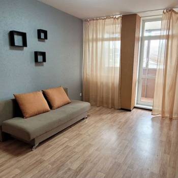 Сдается 1-комнатная квартира, 47 м²