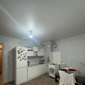 Сдается 1-комнатная квартира, 35 м²