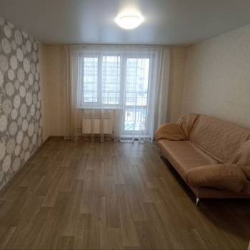 Сдается 1-комнатная квартира, 37 м²