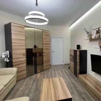 Продается 1-комнатная квартира, 42,6 м²