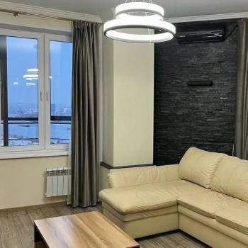 Продается 1-комнатная квартира, 42,6 м²