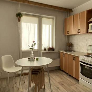 Продается 1-комнатная квартира, 34 м²