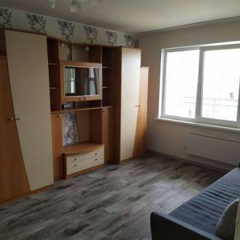 Сдается 1-комнатная квартира, 40 м²
