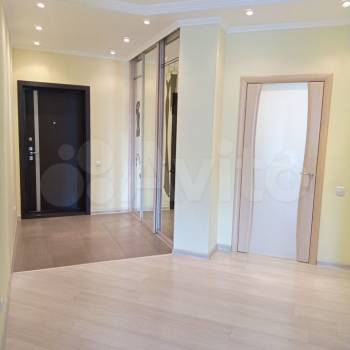 Сдается 2-х комнатная квартира, 64 м²